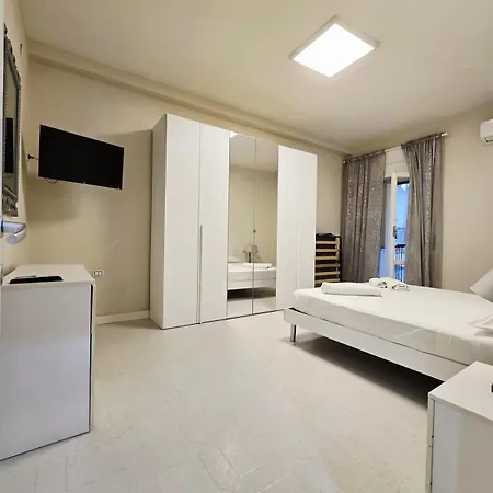Duomo Family In Historic Center Apartman